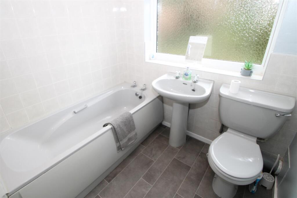 Quantock Close, Halesowen photo 5