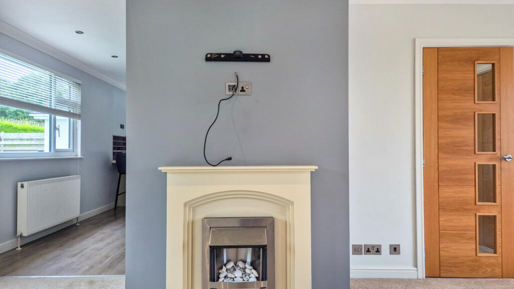 House in Marown, Glen Vine - View 5