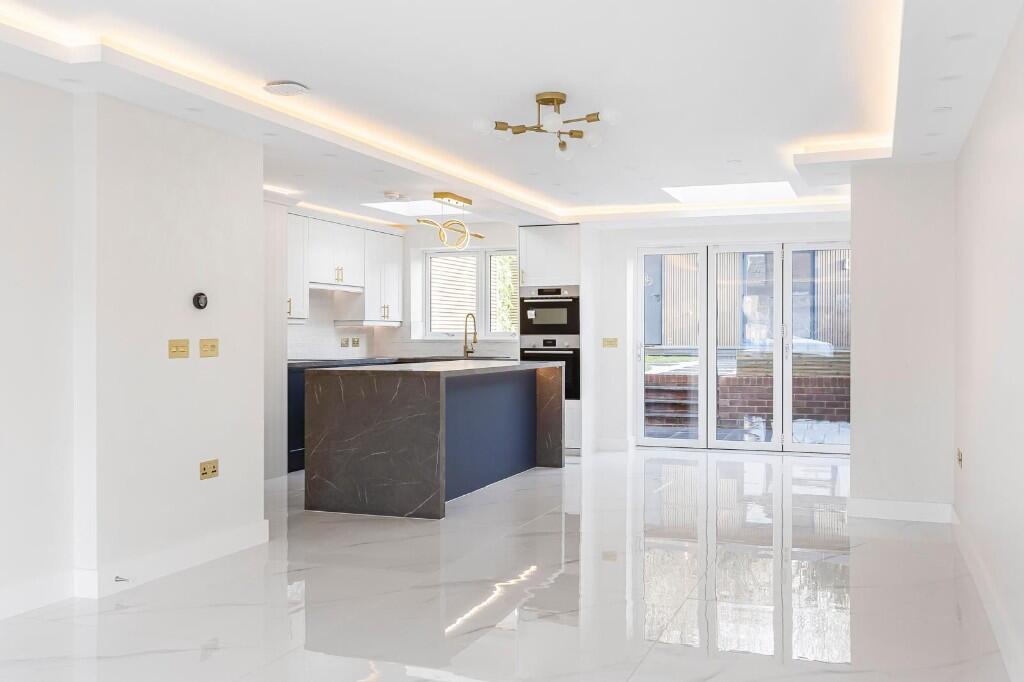 Main image of property: Elmbank Avenue, Barnet, North London, EN5