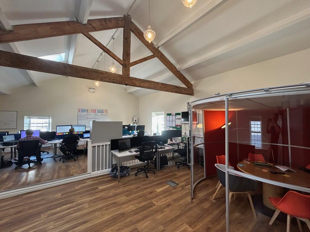 Additional image 3 of First Floor, The Kings Arms, 144 Bawdlands, Clitheroe, BB7 2LA