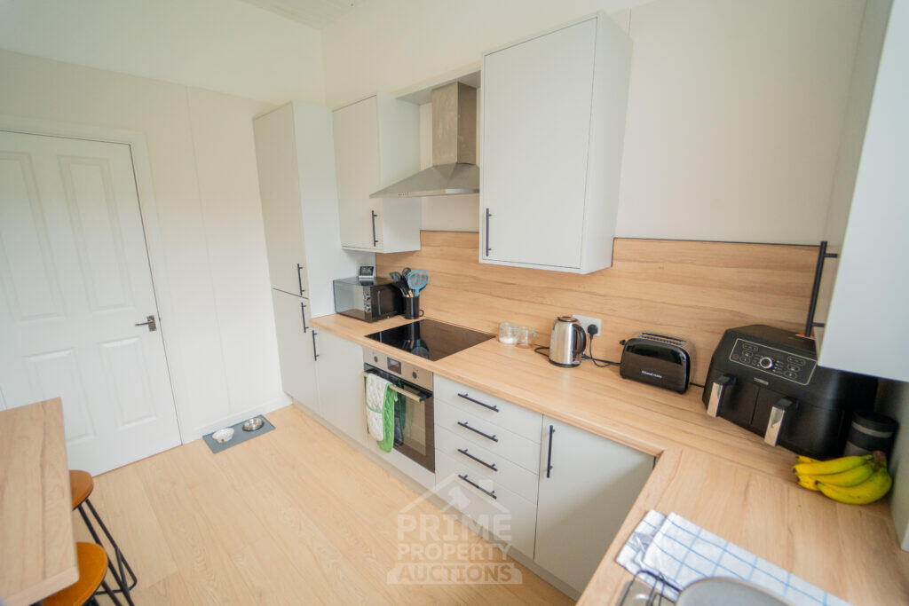 Apartment in Glasgow - More