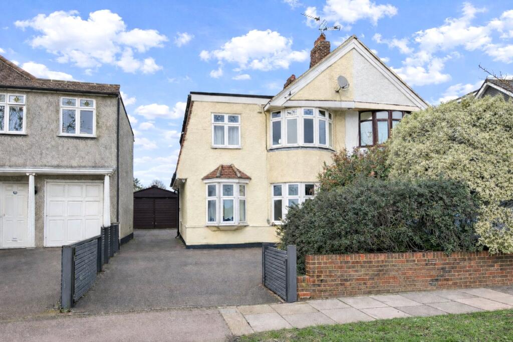 Main image of property: Broad Walk, London, SE3