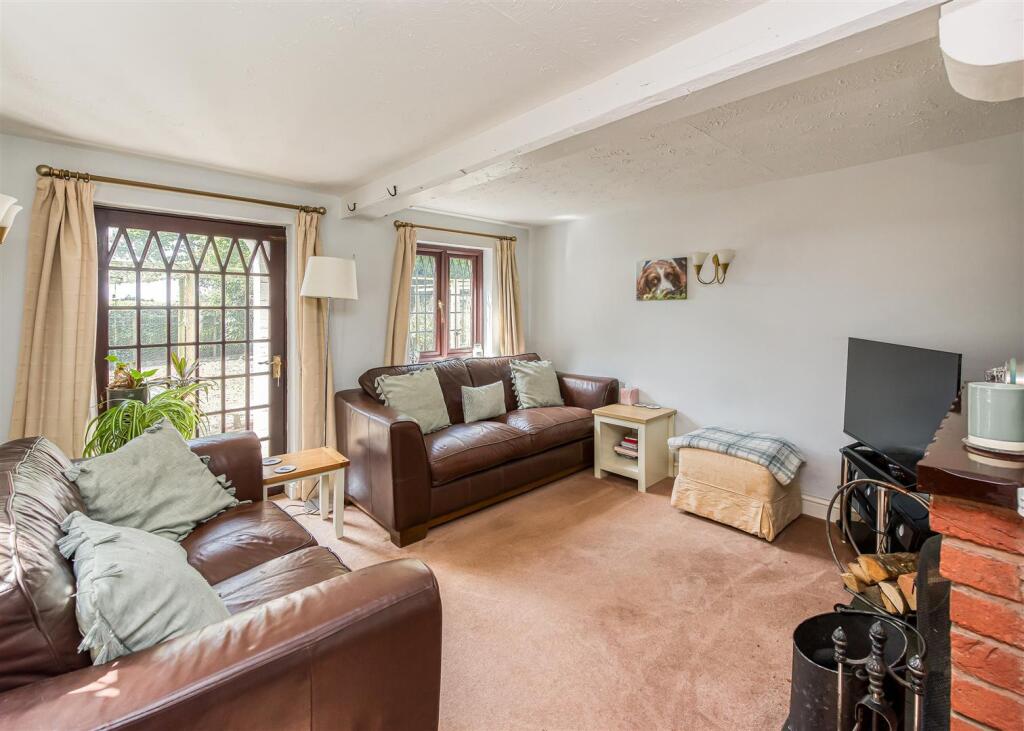 House in South Staffordshire, Lapley, Stretton and Wheaton Aston - View 4