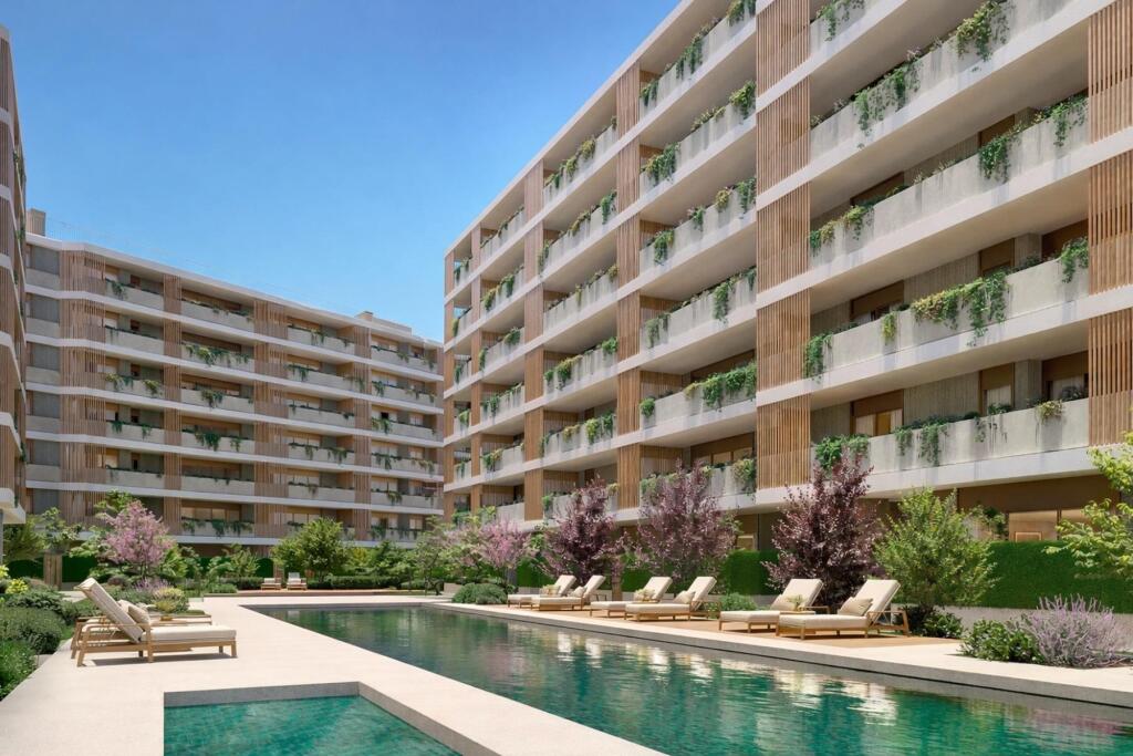 Main image of property: Lisbon, Lisbon