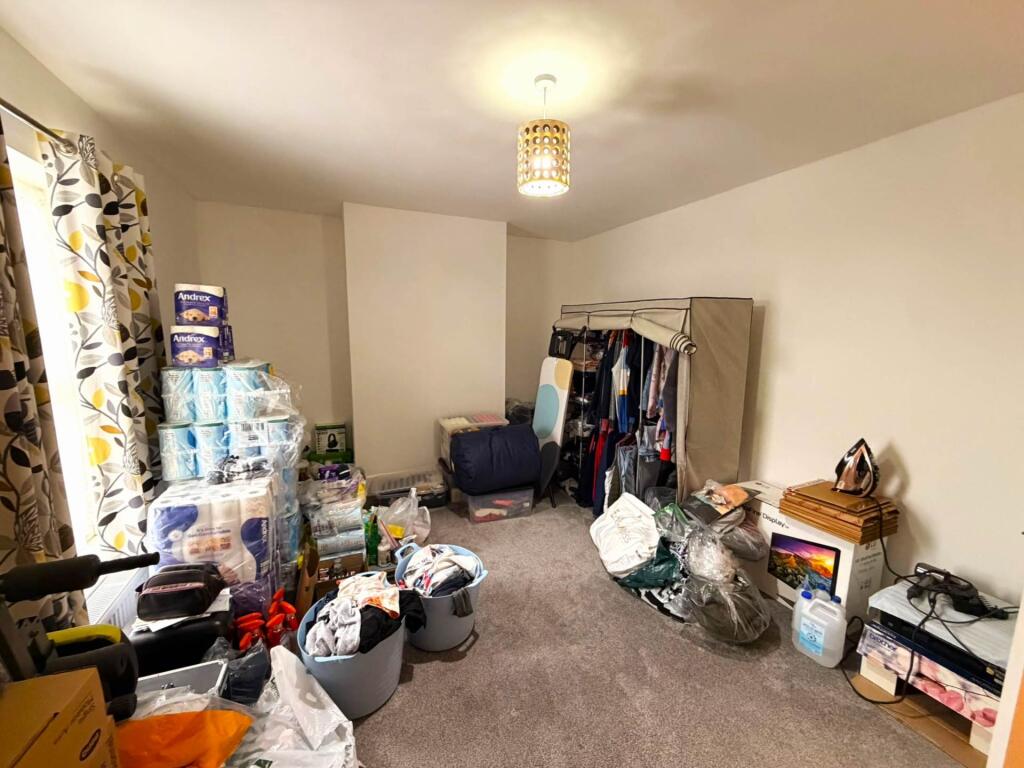 House in Frindsbury, Medway - More