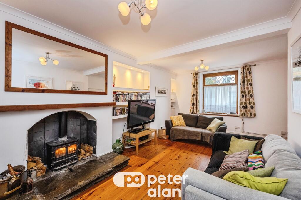 Main image of property: Tonclwyda, Clyne, NEATH