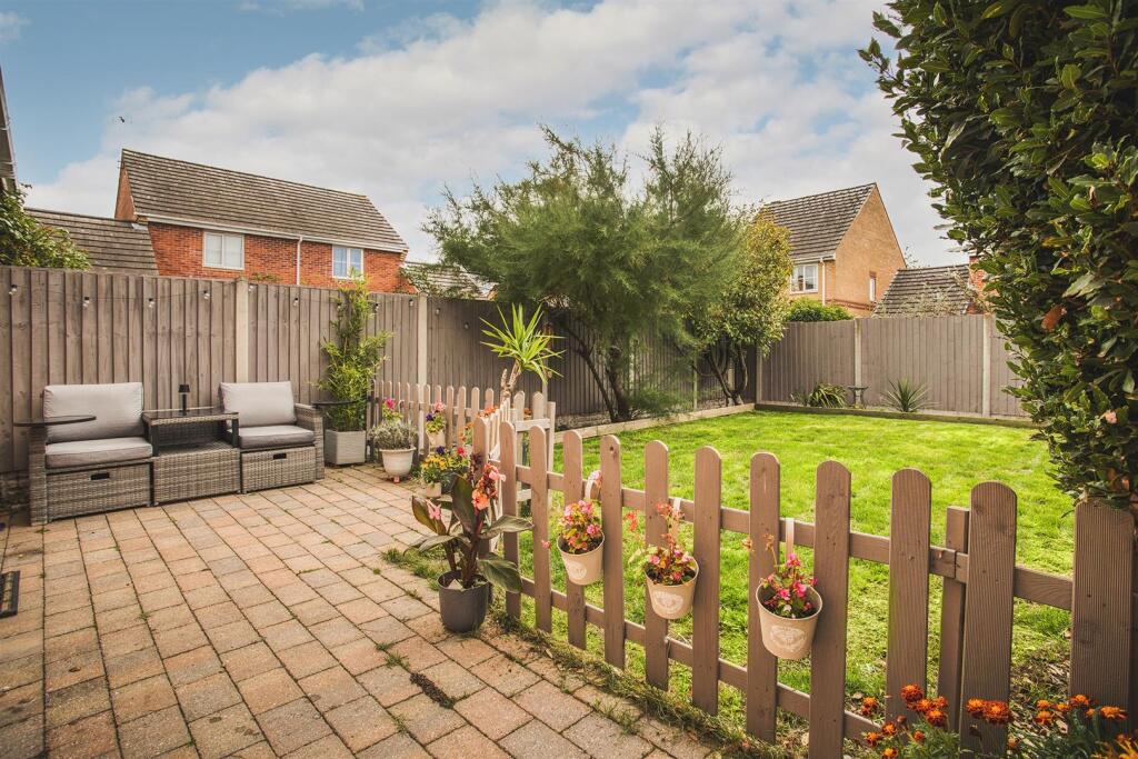 House in South Derbyshire, Hilton - View 4