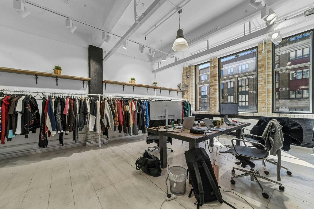 MD-BC-118CommercialStreet-5.jpg