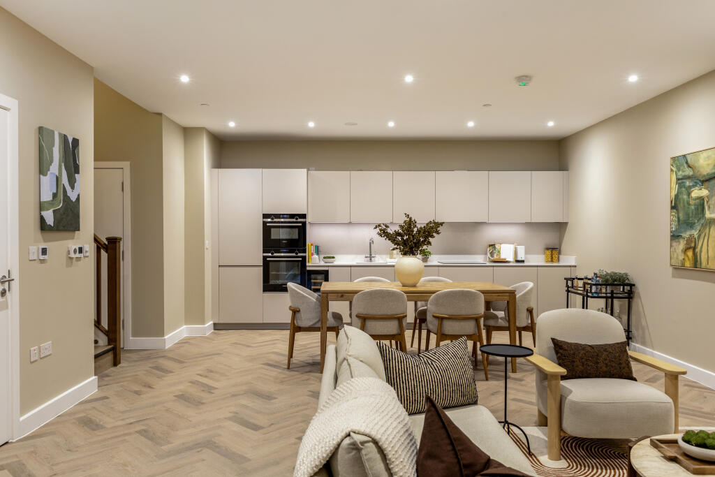Main image of property: The Broadway, London, SW19