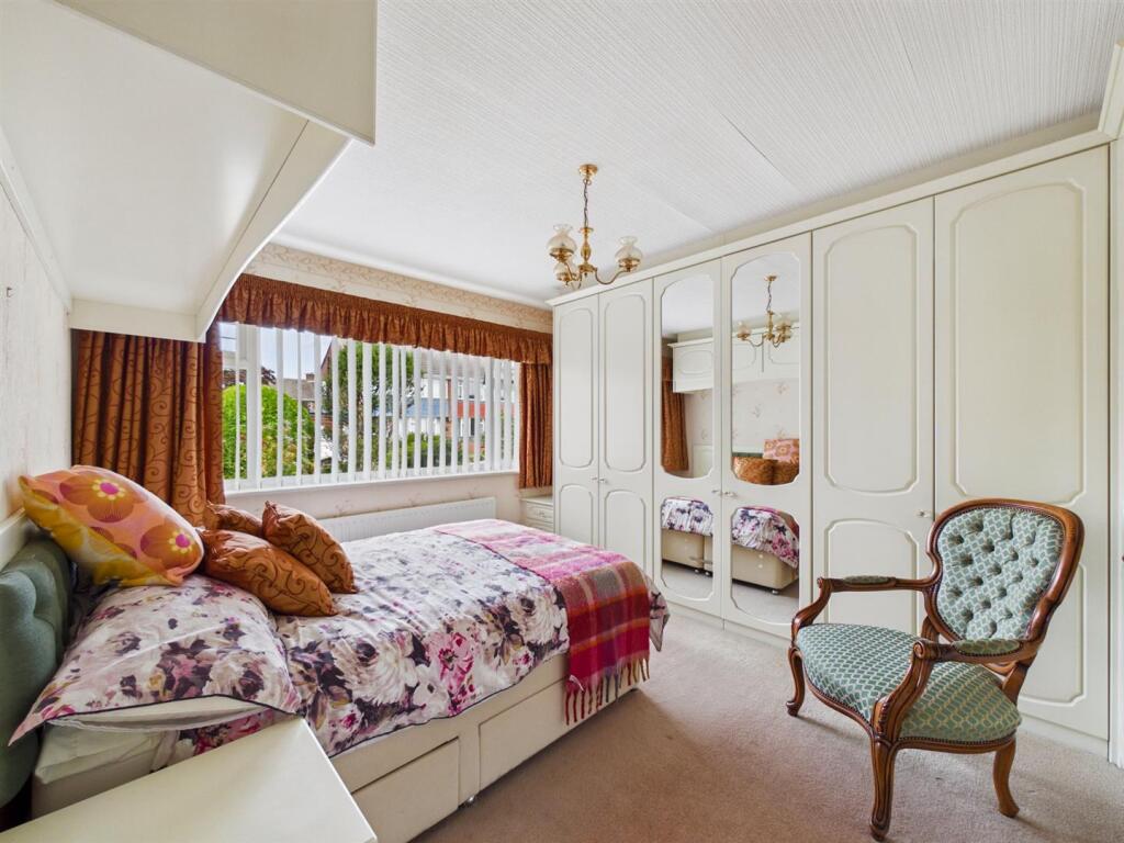 House in Newcastle upon Tyne - More