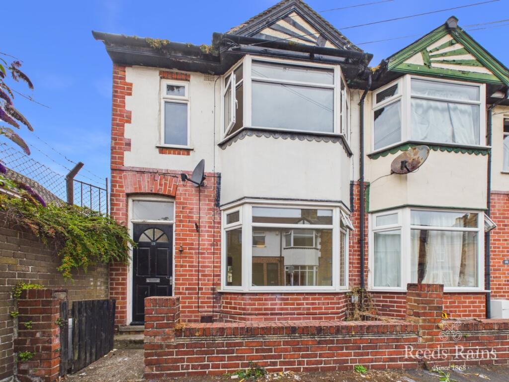 Main image of property: Trafalgar Terrace, Scarborough, North Yorkshire, YO12