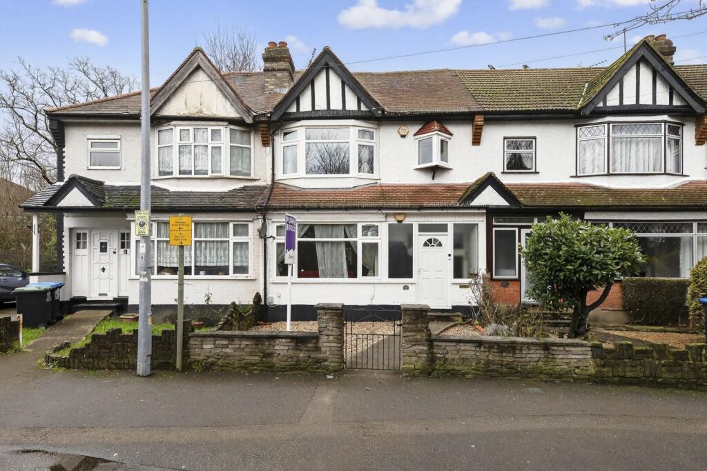 Roding Road, Loughton, IG10 photo 2