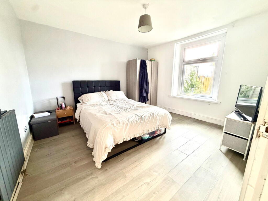 Apartment in Newport, Barnardtown, St. Julians - More