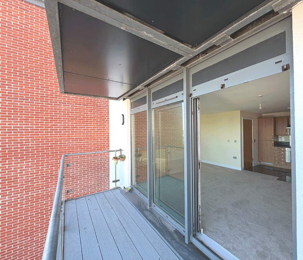 Apartment in Gosport, Hampshire - More