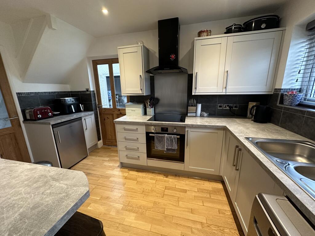 Additional image 4 of Portland Road, Street, Somerset