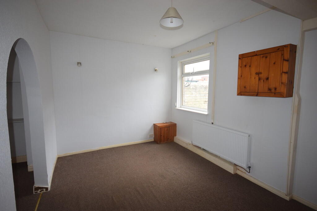House in Lancaster - View 5