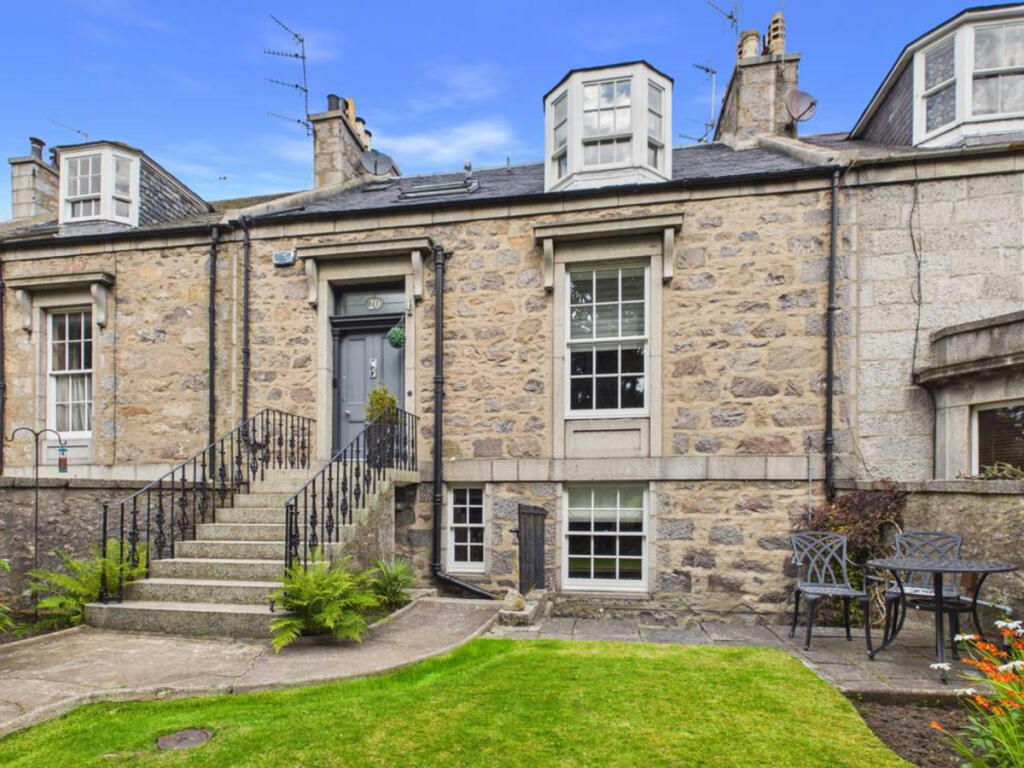 Ferryhill Place, Aberdeen, AB11