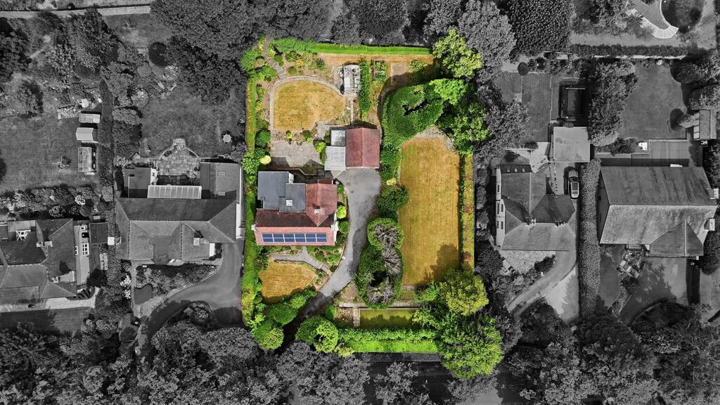 Main image of property: Stumperlowe Crescent Road, Fulwood, Sheffield