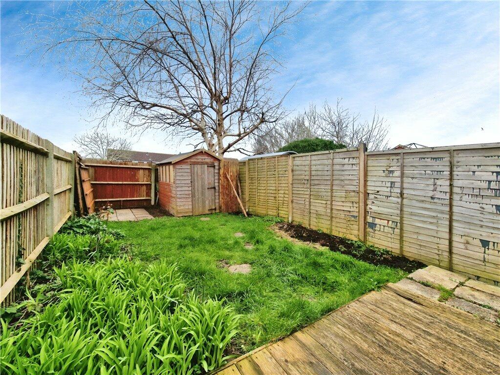 Osprey Gardens, Lee-on-the-Solent, Hampshire photo 4
