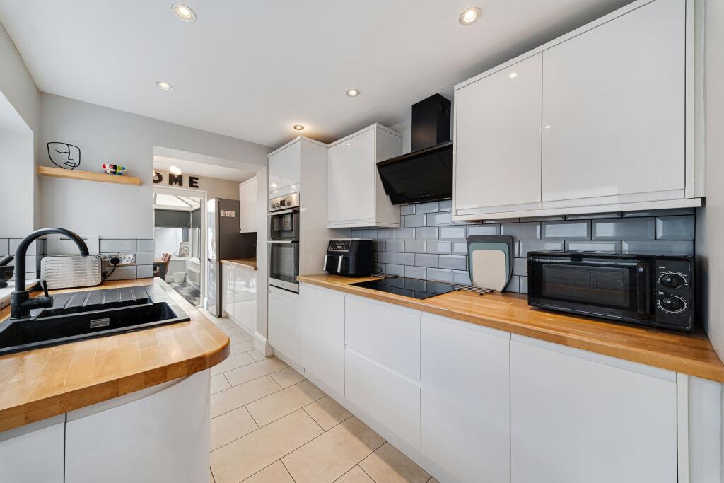 House in Widnes, Halton - More