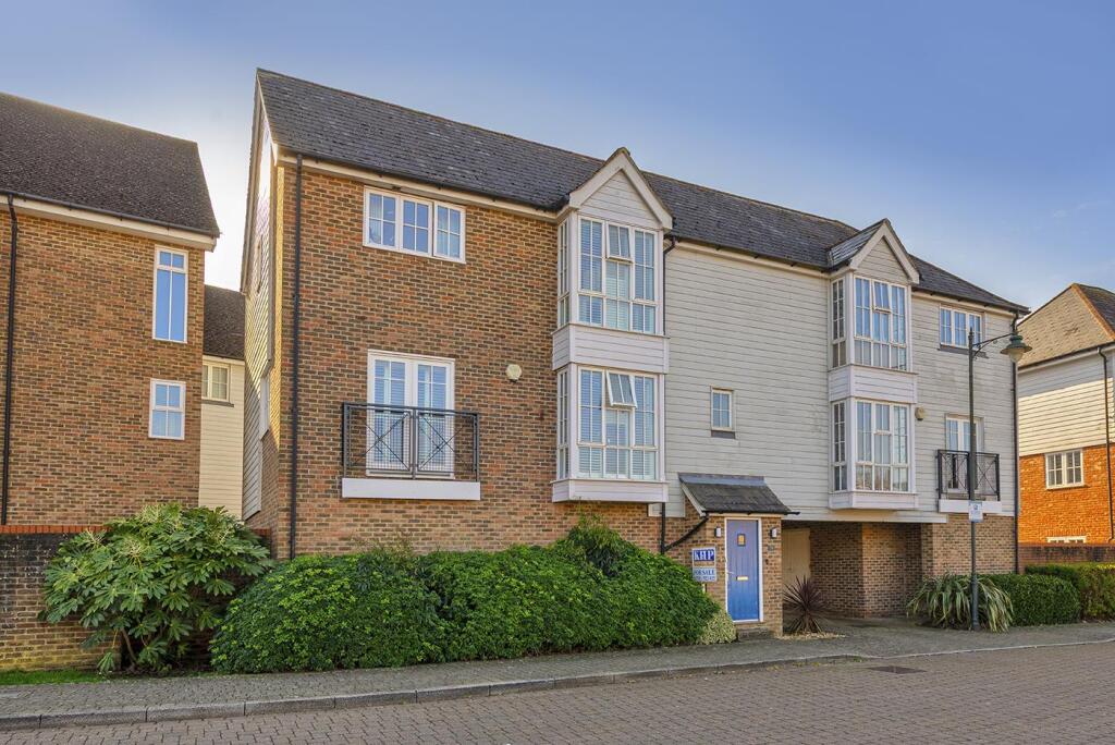 Main image of property: Queen Street, Kings Hill, ME19 4JP