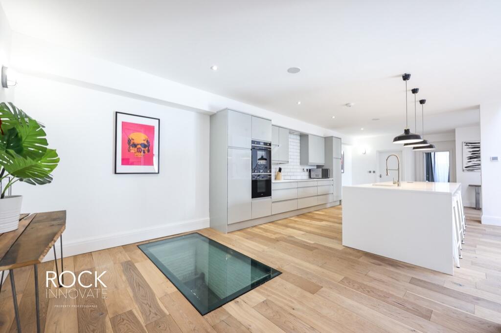 Additional image 13 of Thomas De Beauchamp Lane , Sutton Coldfield, West Midlands, B73