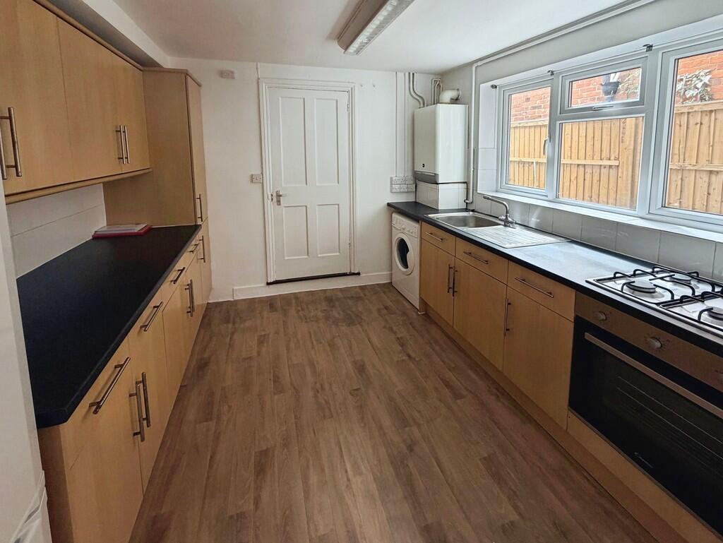 House in Reading - View 4