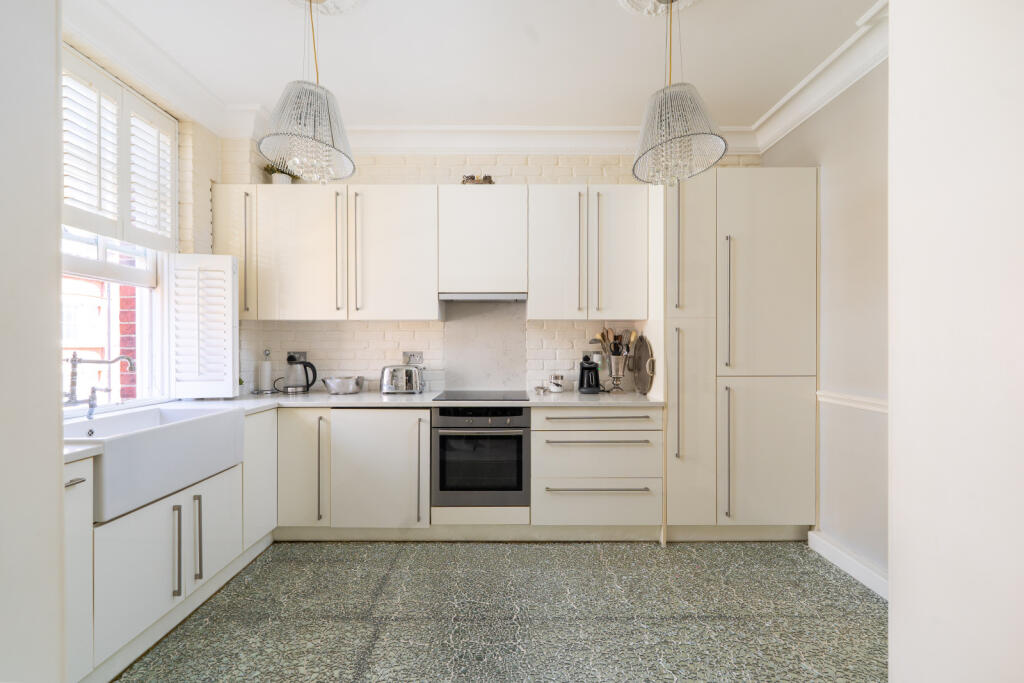 Apartment in London, City of Westminster - View 5