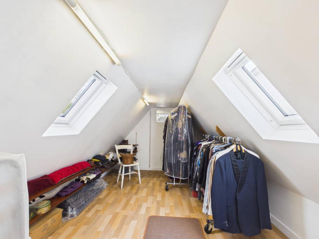 Additional image 18 of Banff, Banff, AB45