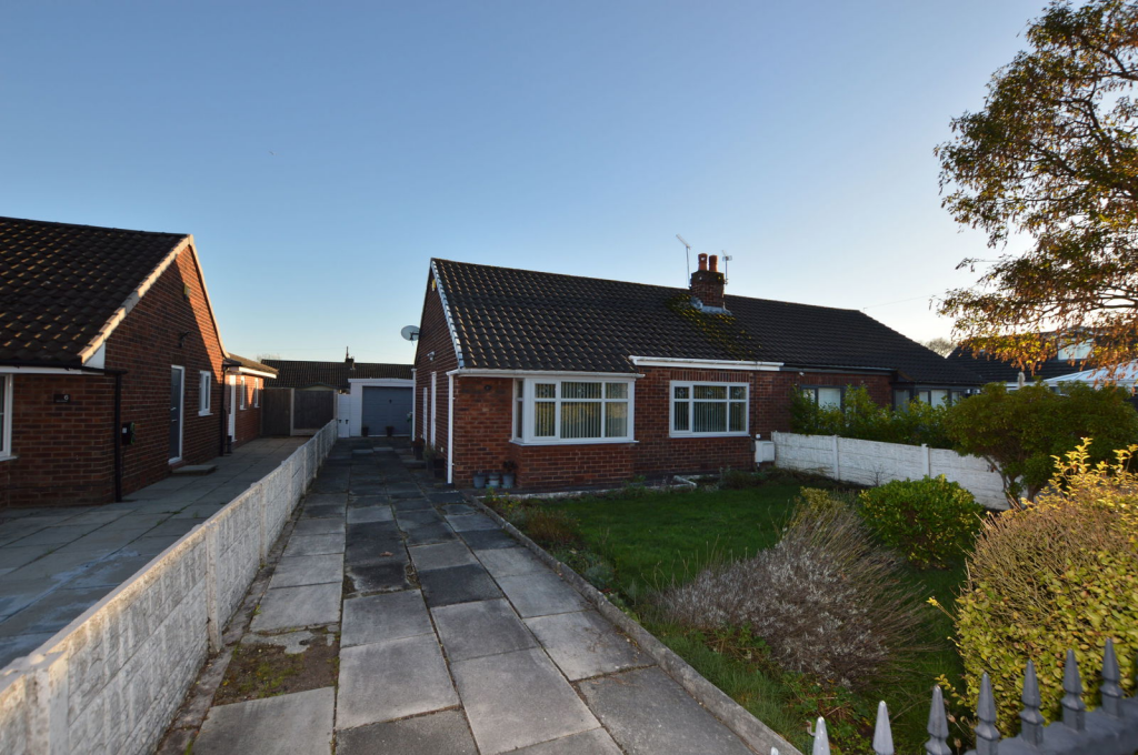 2-bed semi-detached on Hilary Avenue, Lowton, WA3 2ET, £199,950