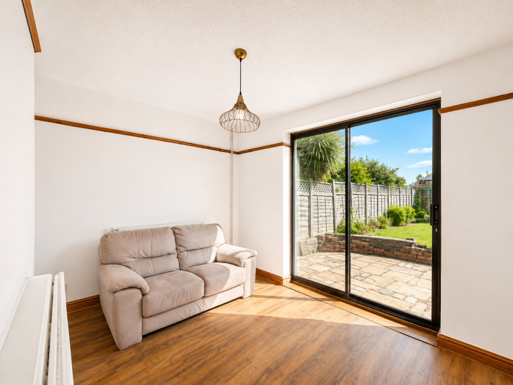 House in Sefton, Birkdale - More