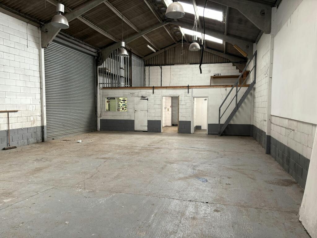 Warehouse photo 3.jpeg
