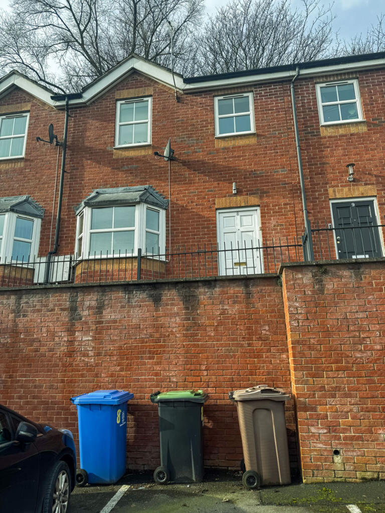 3 bedroom terraced house for sale in St. Andrews Square, ST4 7GA, ST4