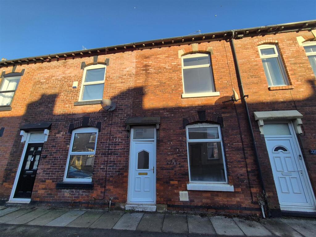Main image of property: Park Road, Dukinfield