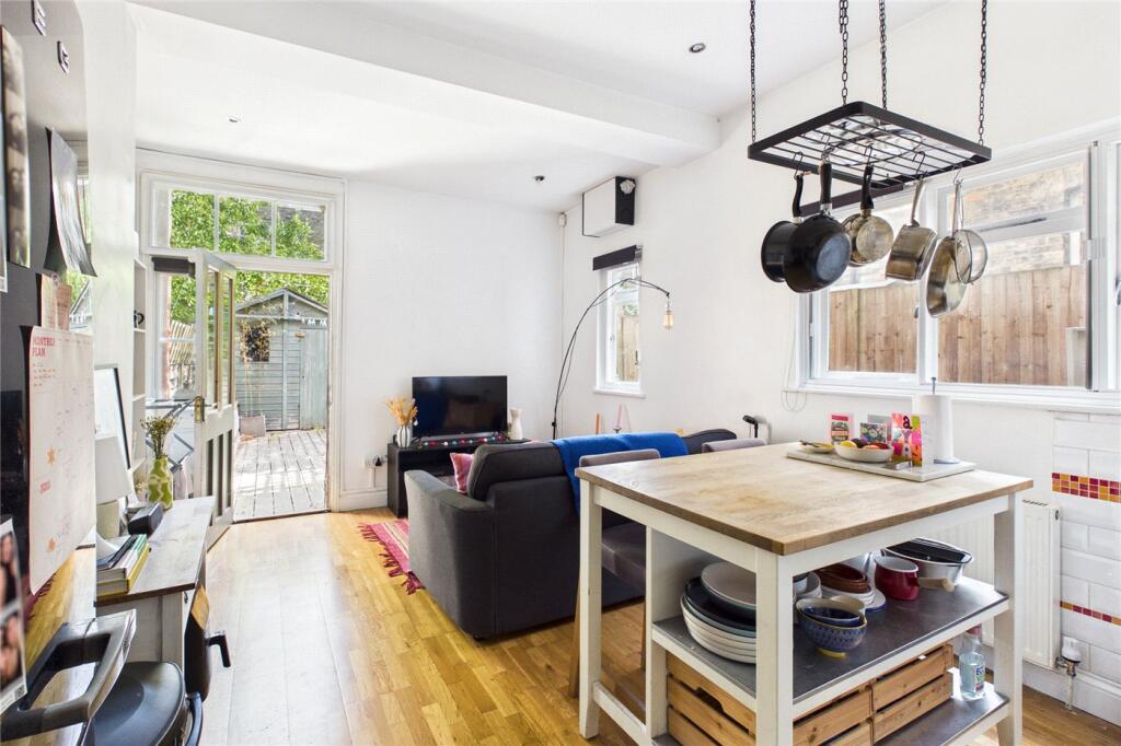 Main image of property: Hailsham Avenue, London, SW2