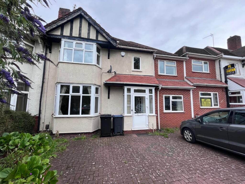 Main image of property: Harborne Lane, Selly Oak, Birmingham, B29 6TQ