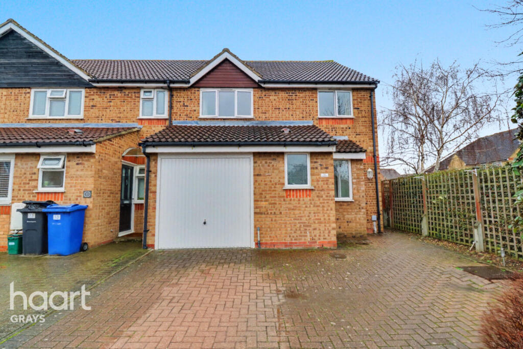 Main image of property: Hove Close, Grays