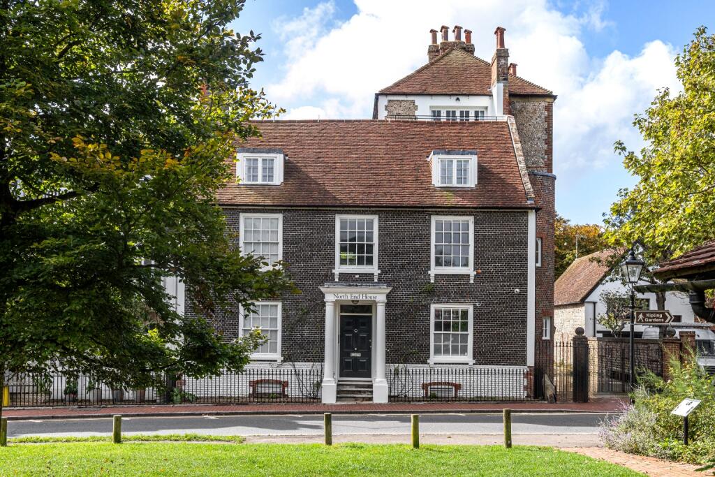 Main image of property: The Green, Rottingdean, Brighton, East Sussex, BN2