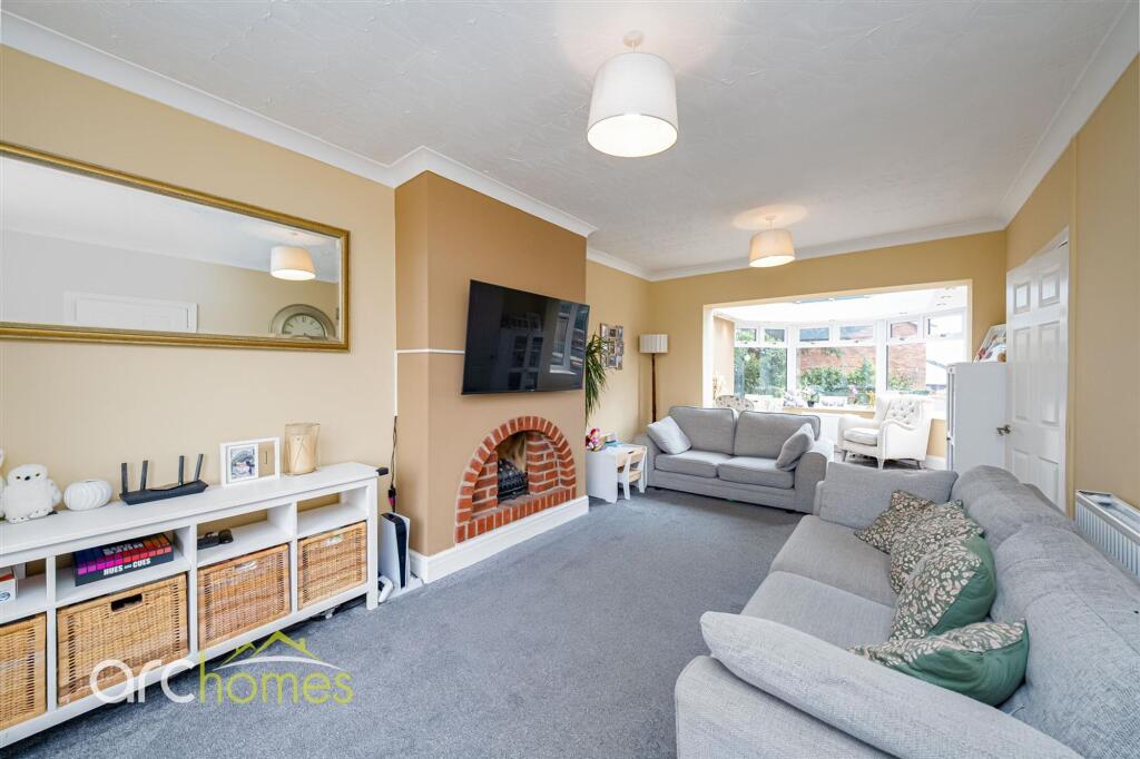 House in Manchester, Tyldesley - View 2
