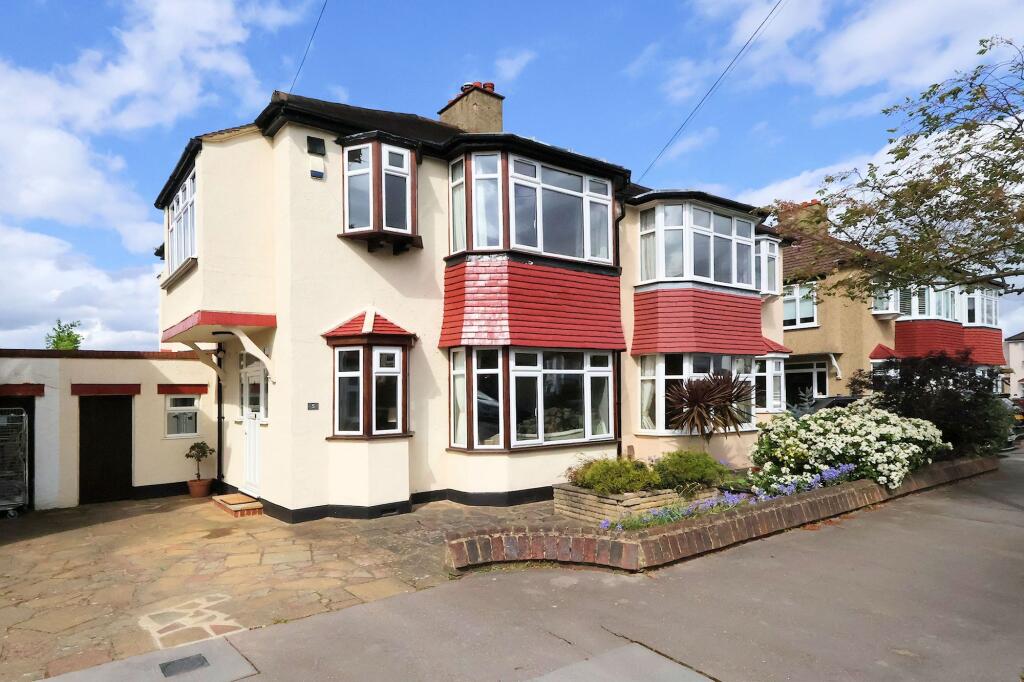 Main image of property: The Vale, Shirley