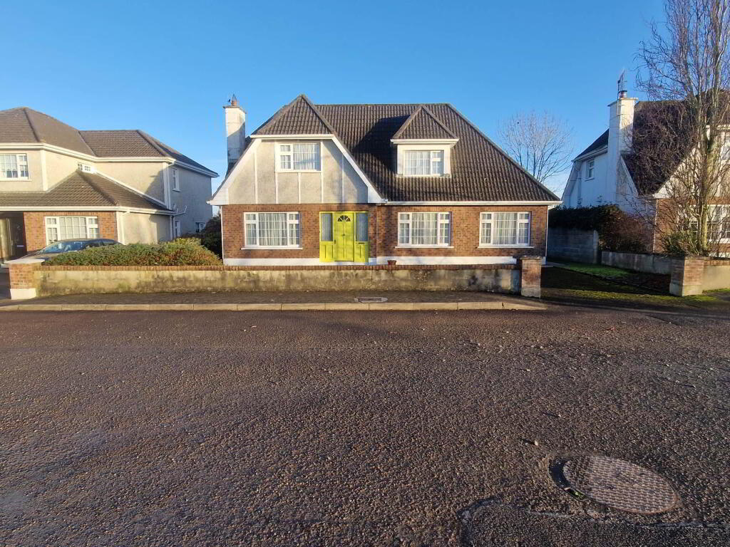 Main image of property: 6 Ciamaltha Meadows, Nenagh