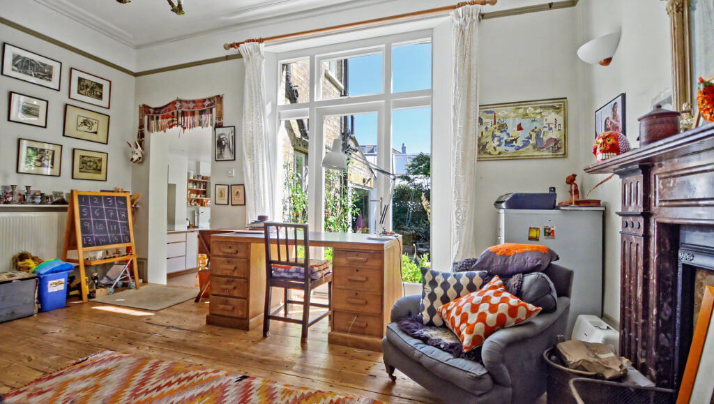 House in London - More