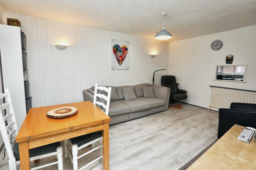 House in Gosport, Hampshire - View 3