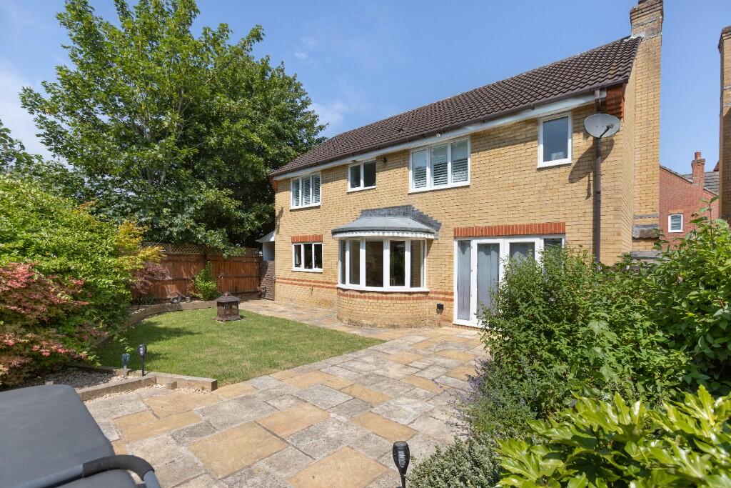 Additional image 18 of Cornbrash Rise, Paxcroft Mead