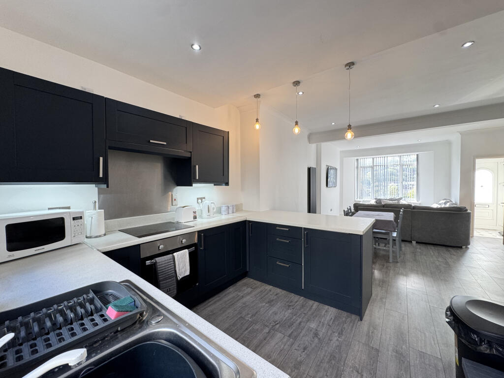 House in Cardiff - View 2