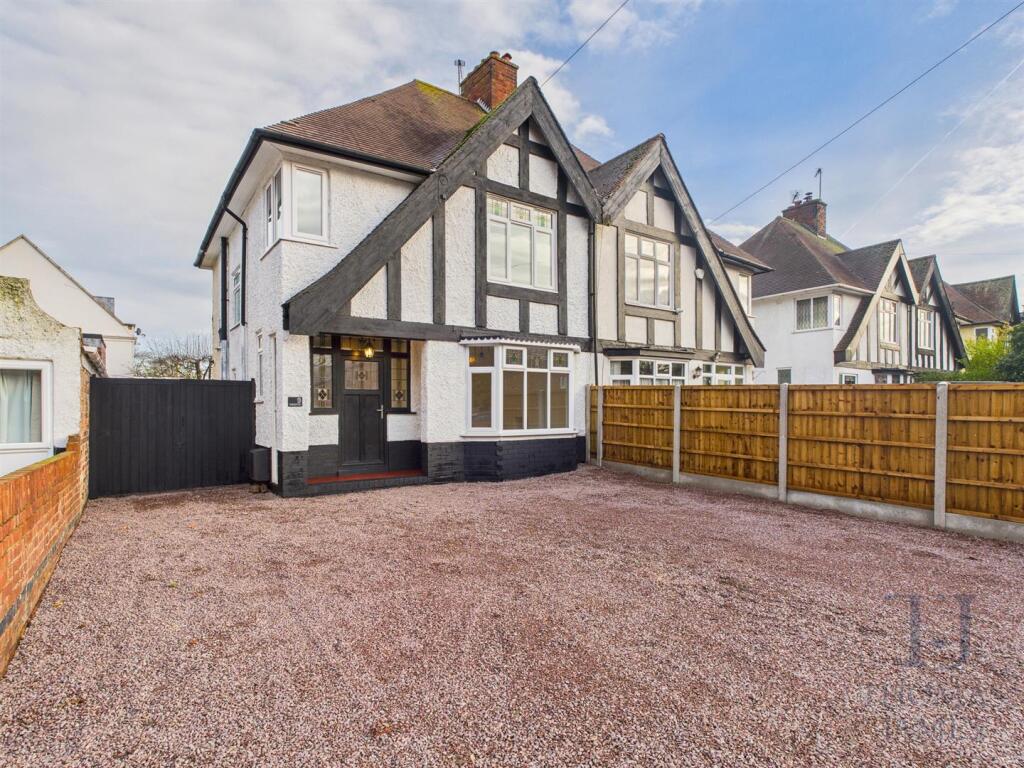 Main image of property: Ruddington Lane, Wilford, Nottingham