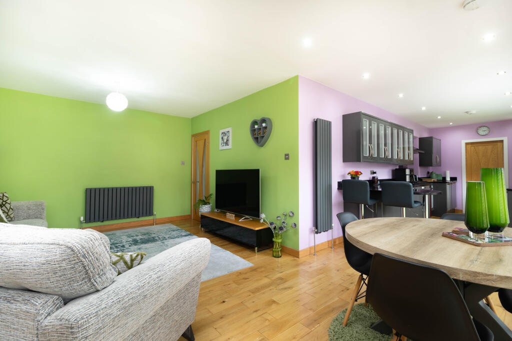 House in Dundee, Angus - View 2