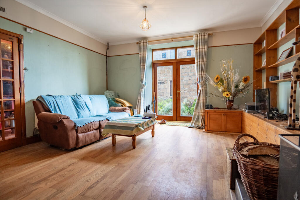 Arthurville Court, Tain, IV19 1PW photo 3