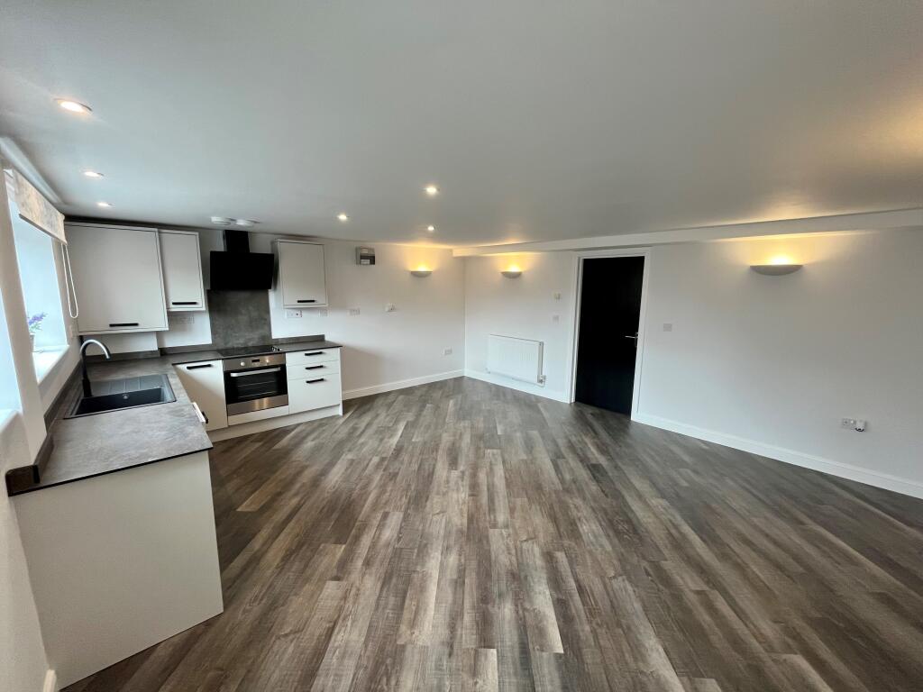 Apartment in Ipswich - View 4