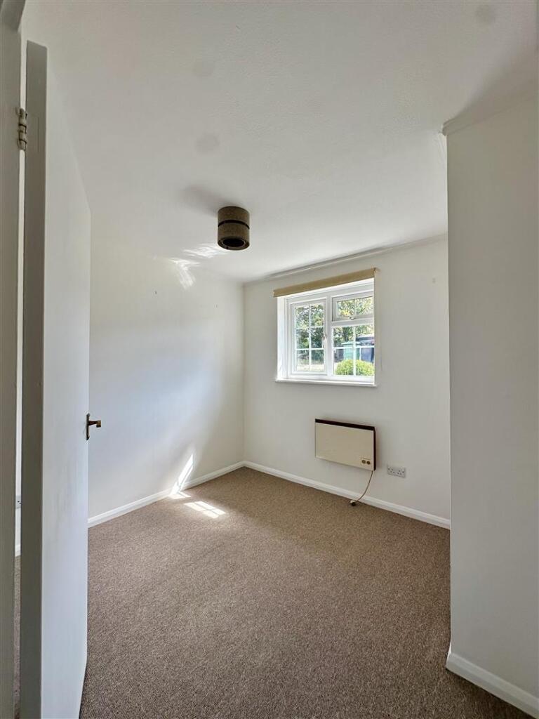 House in Tonbridge - More